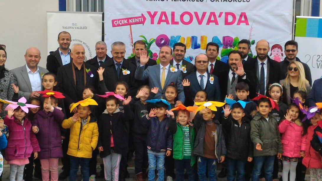 Yalova'da Okullar Çiçek Açsın Projesine Akköy'de Start Verildi.